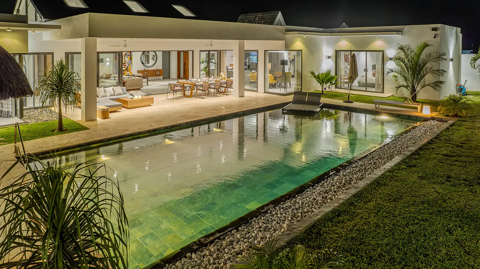 palms villa interior
